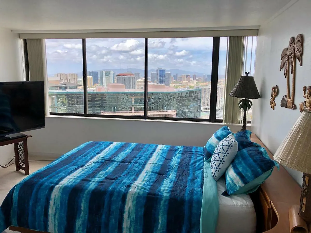 Hawaiian Monarch Penthouse 3Bedroom Honolulu