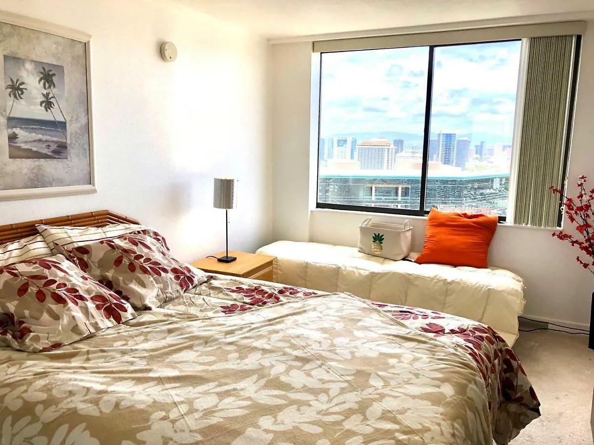 Hawaiian Monarch Penthouse 3Bedroom Honolulu 0*,